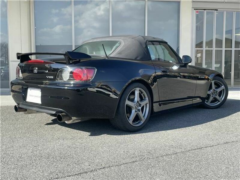 S2000