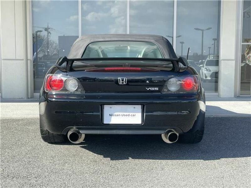 S2000