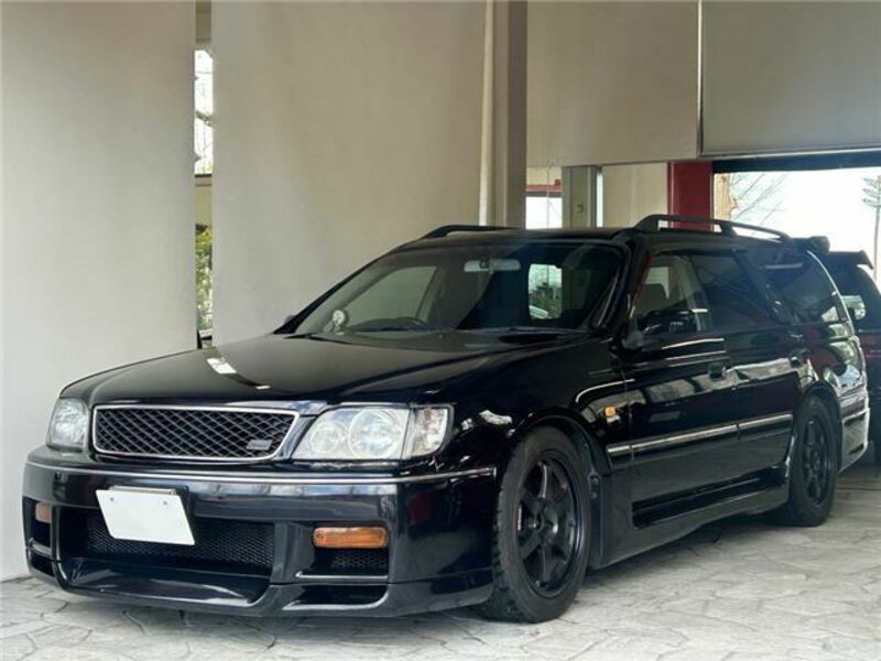 NISSAN STAGEA