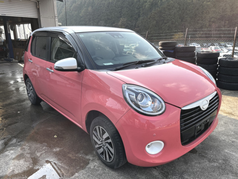 DAIHATSU BOON