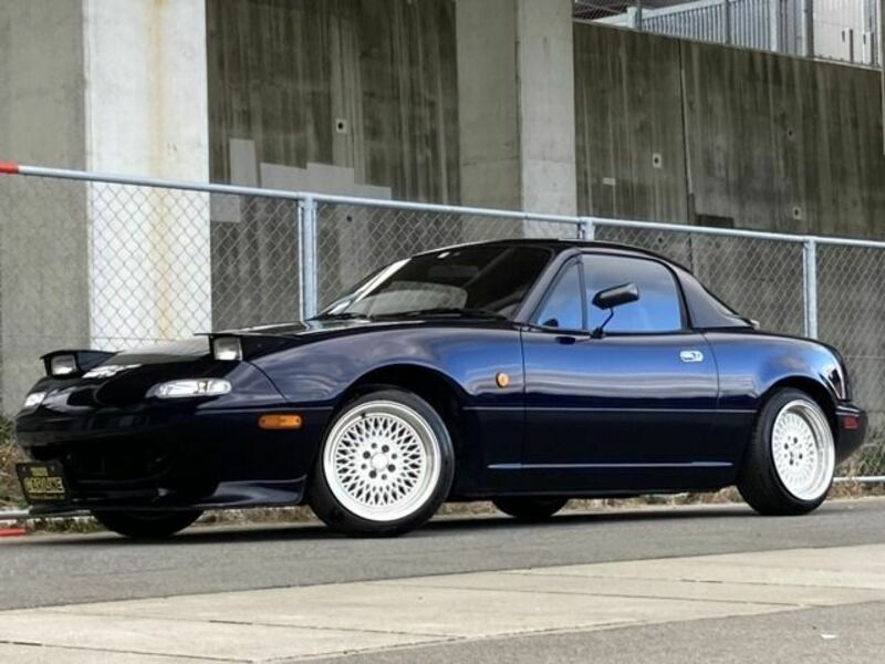 MAZDA ROADSTER