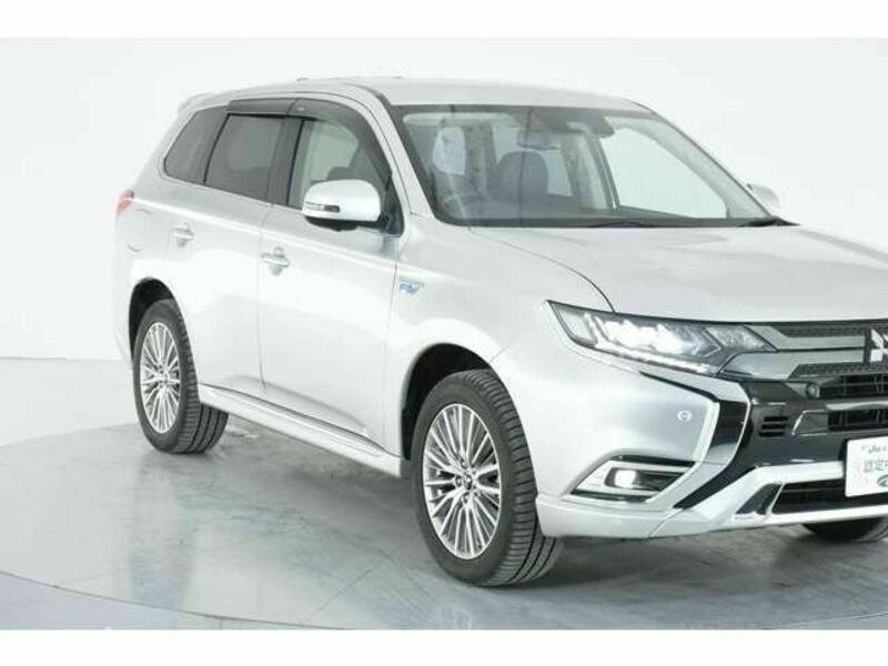 OUTLANDER PHEV