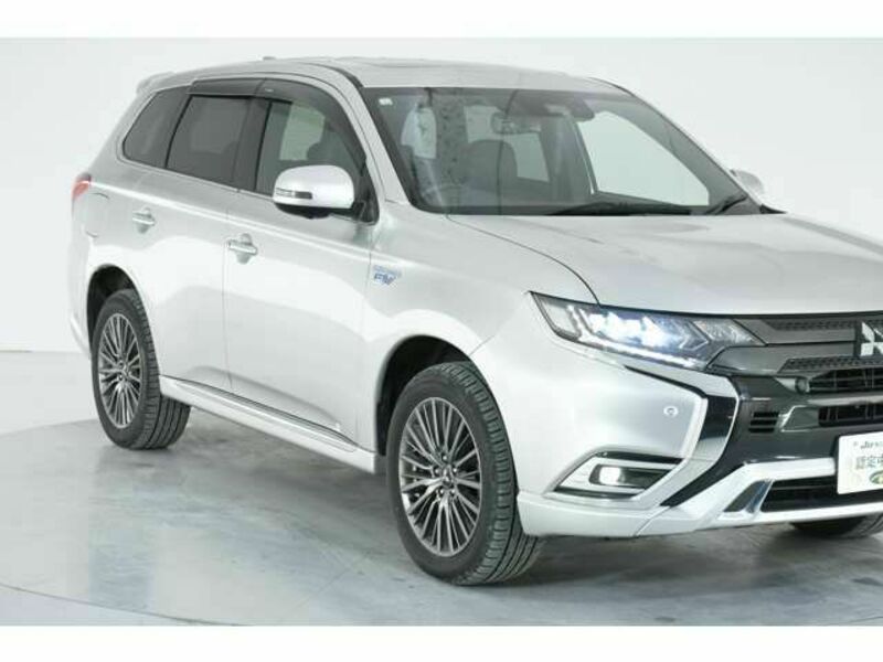 OUTLANDER PHEV