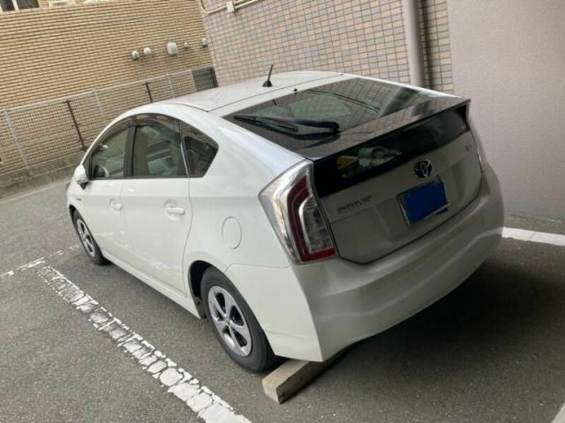 PRIUS