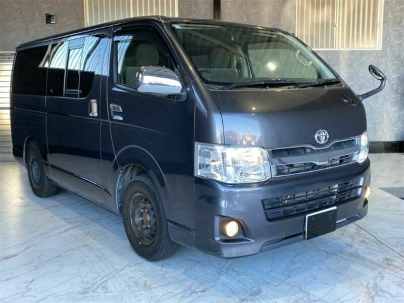 HIACE