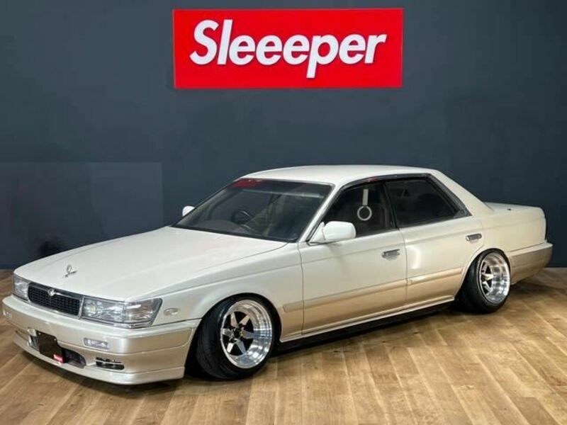 NISSAN LAUREL