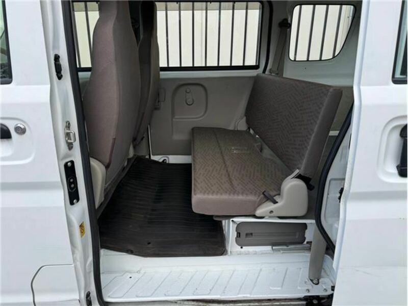 MINICAB VAN