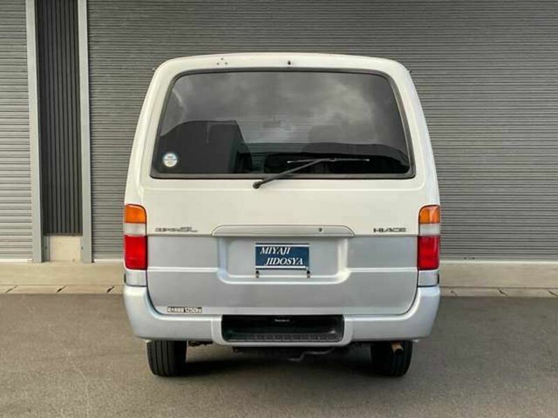 HIACE VAN