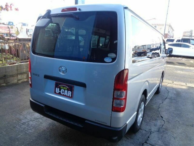 HIACE VAN