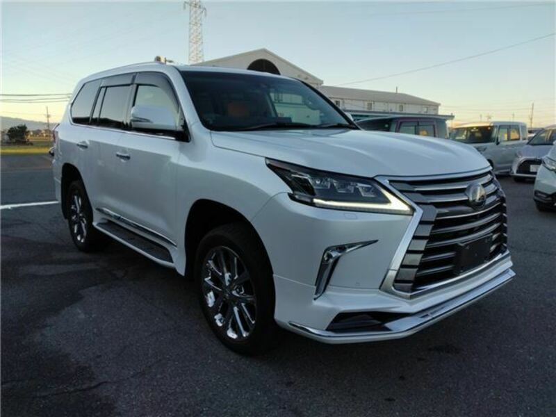 LEXUS LX