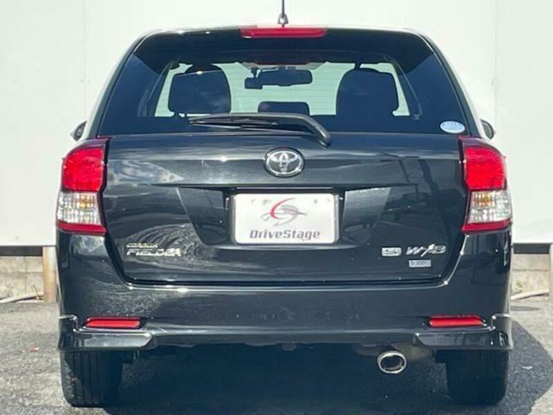 COROLLA FIELDER