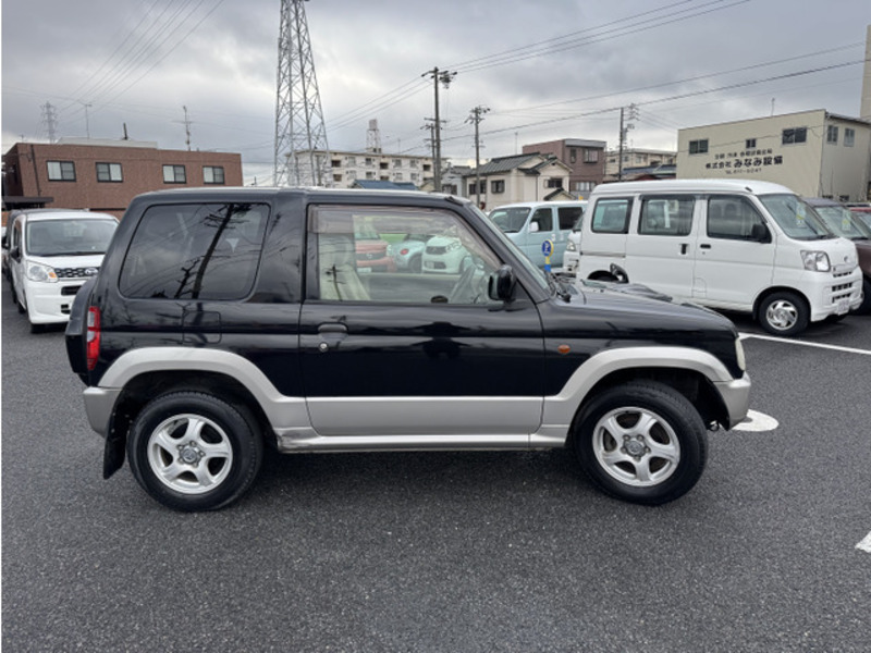 PAJERO MINI