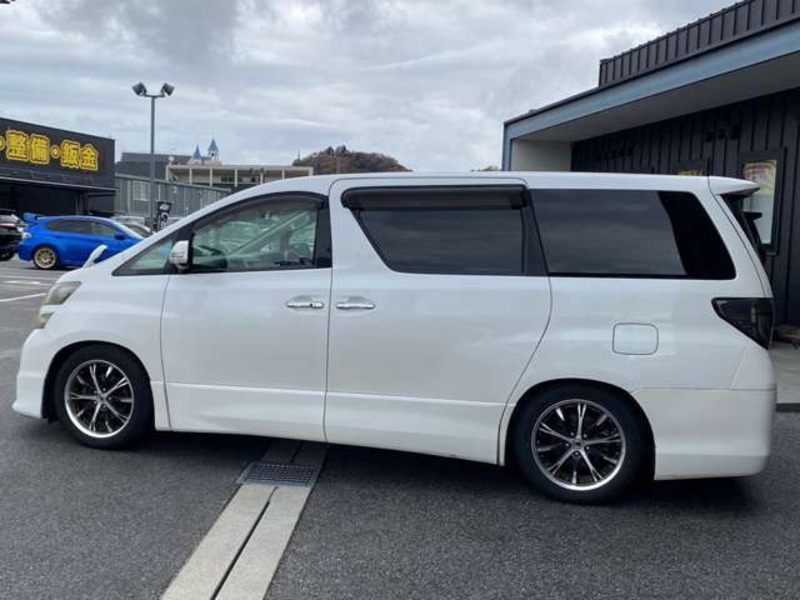 VELLFIRE