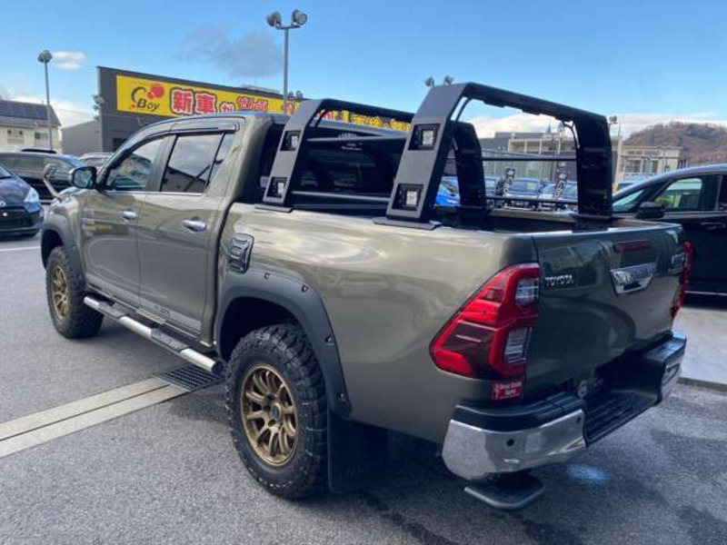 HILUX