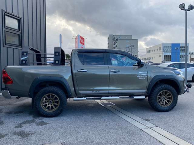 HILUX