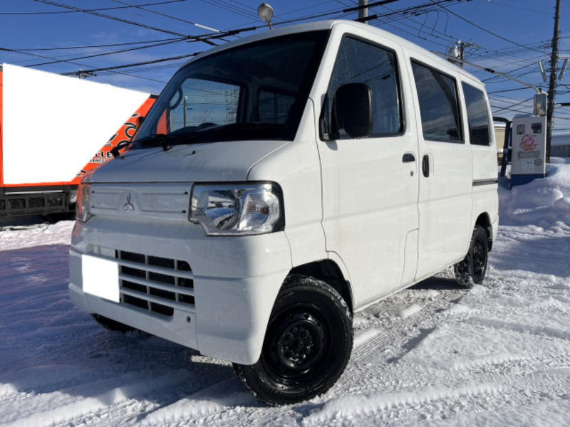 MITSUBISHI MINICAB VAN