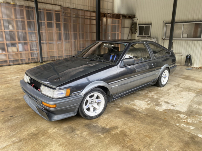 TOYOTA COROLLA LEVIN