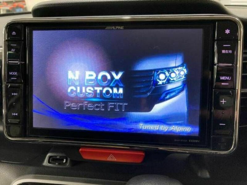 N BOX CUSTOM