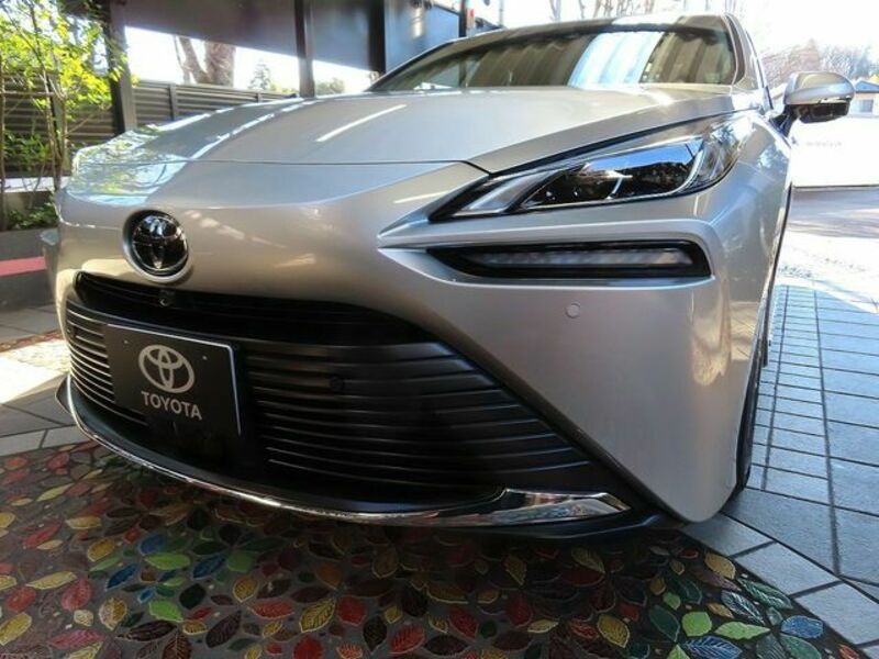 TOYOTA MIRAI