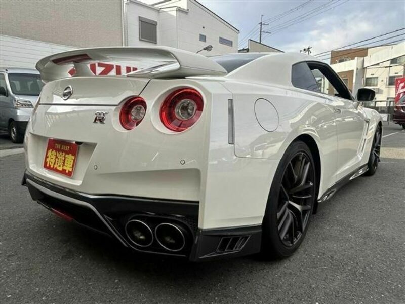 GT-R