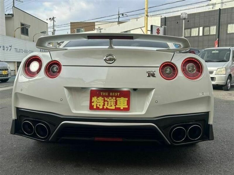 GT-R