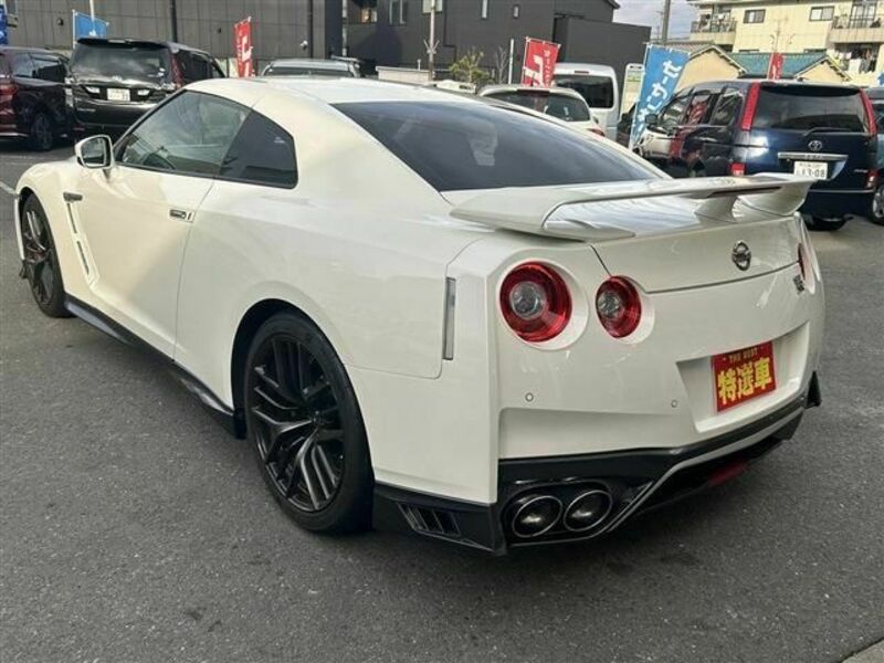 GT-R