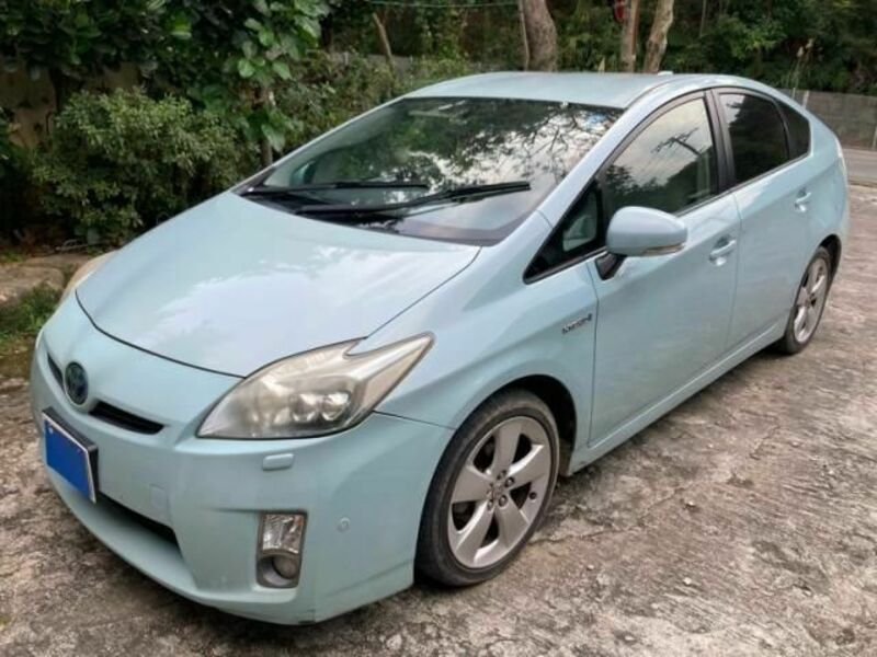 PRIUS-0