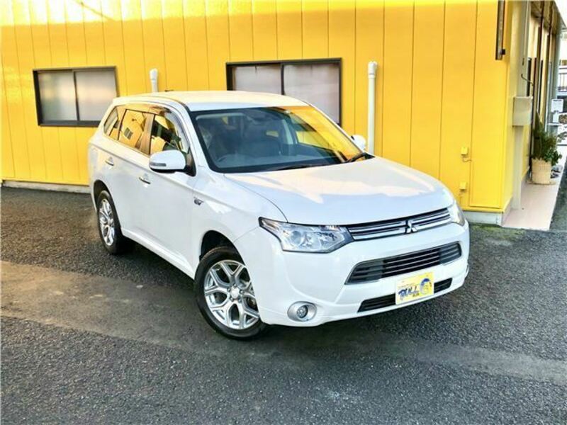 OUTLANDER PHEV