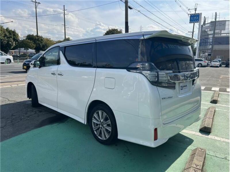 VELLFIRE