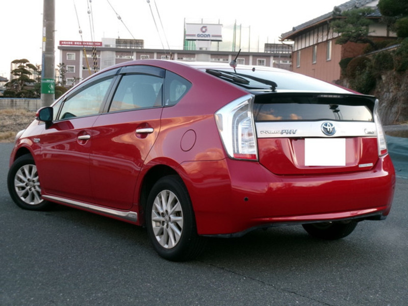 PRIUS PHV