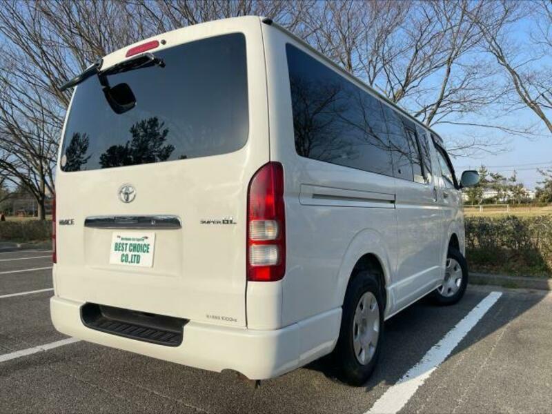 HIACE VAN