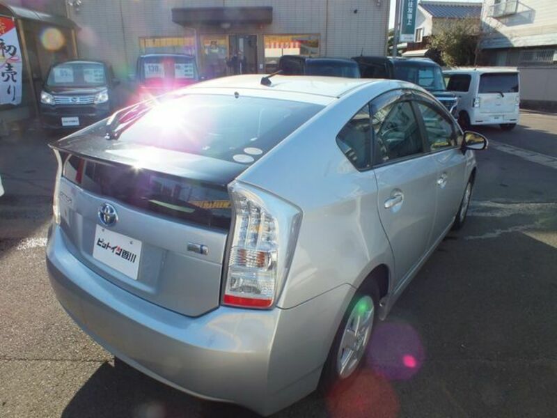 PRIUS