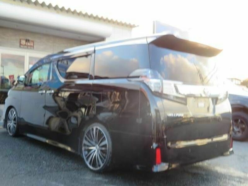 VELLFIRE