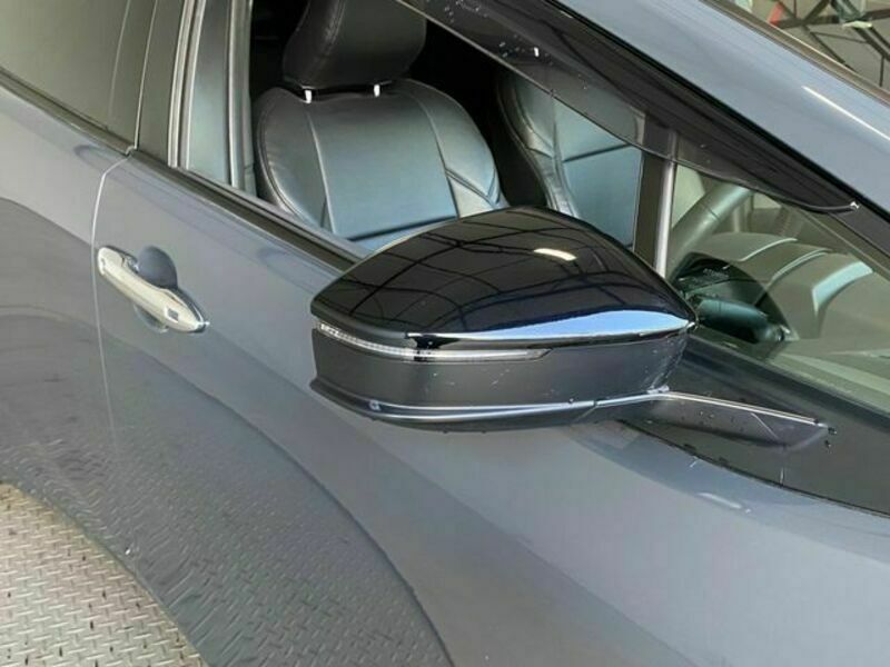 PRIUS-23