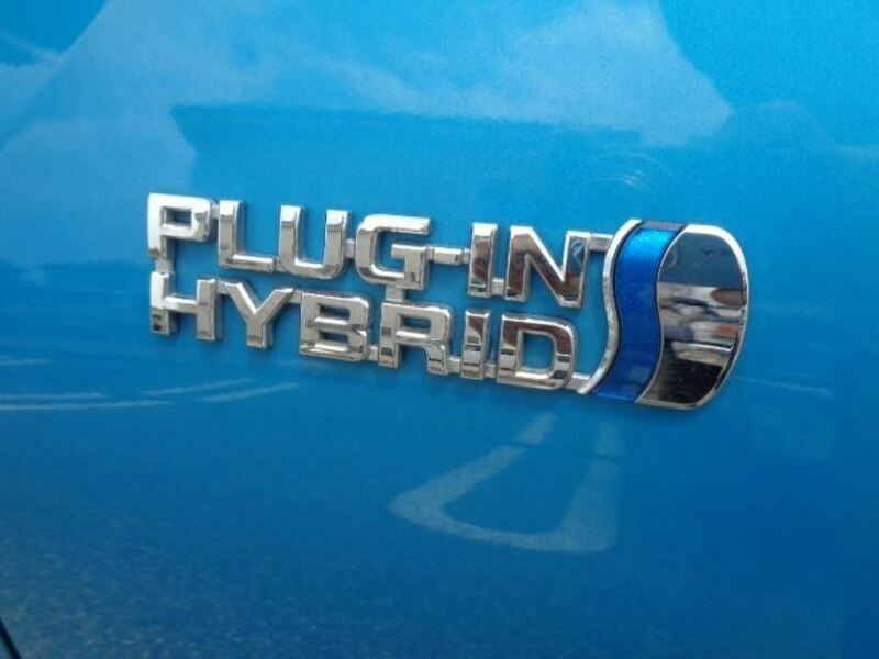 PRIUS PHV