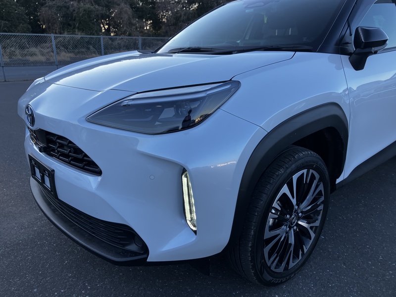 YARIS CROSS