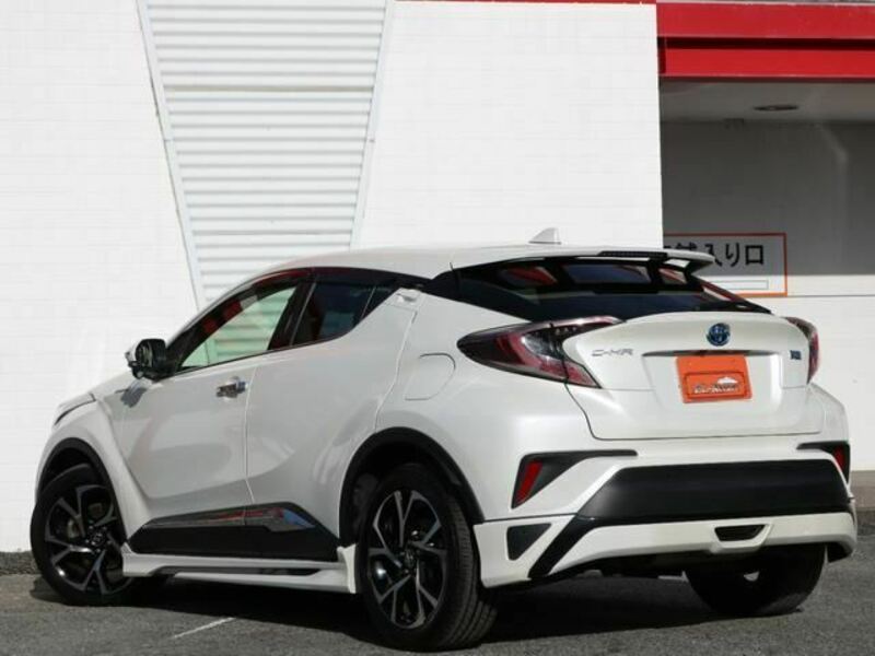 C-HR