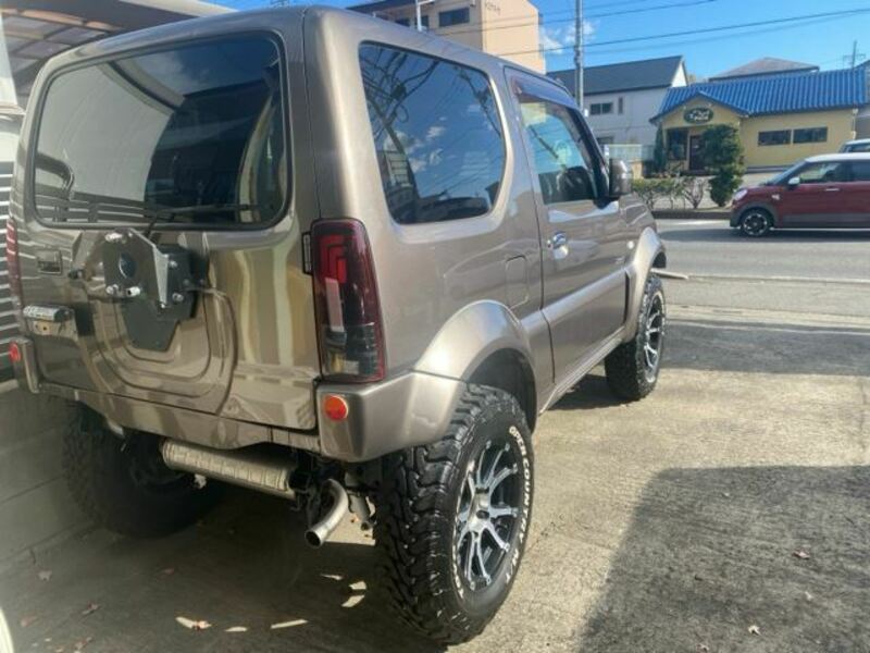 JIMNY SIERRA