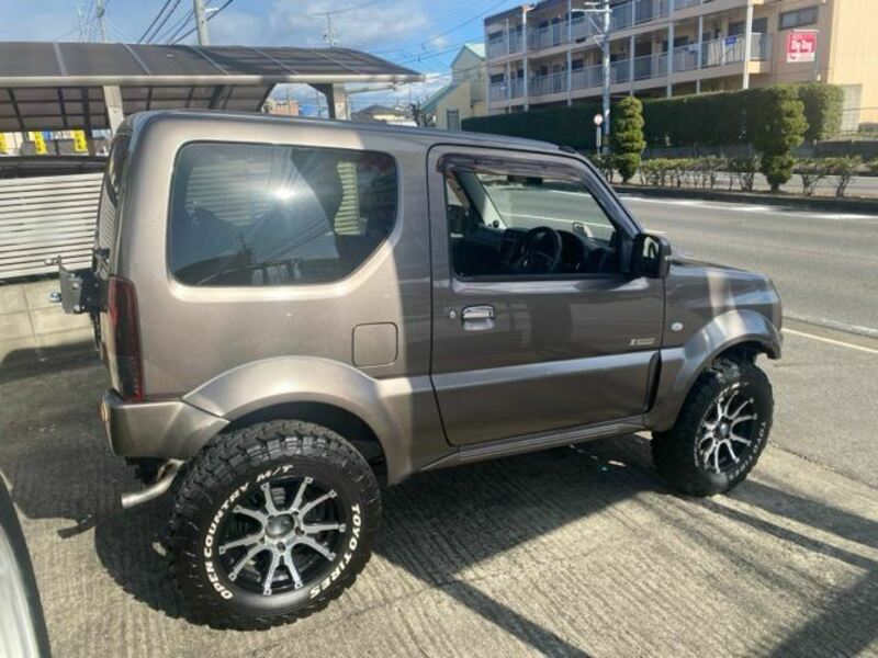 JIMNY SIERRA