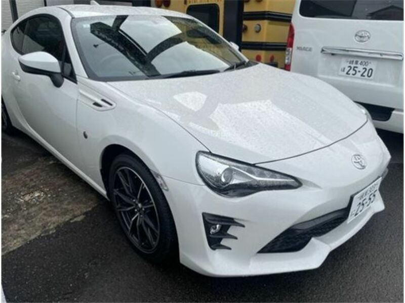 TOYOTA 86