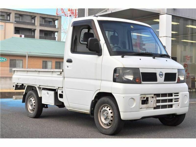 NISSAN CLIPPER TRUCK