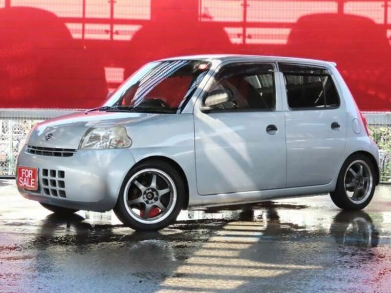 DAIHATSU ESSE