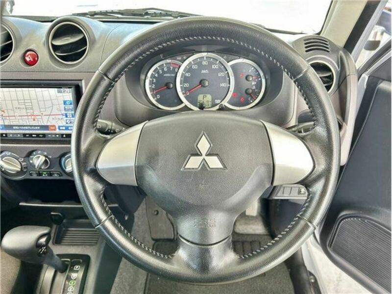 PAJERO MINI