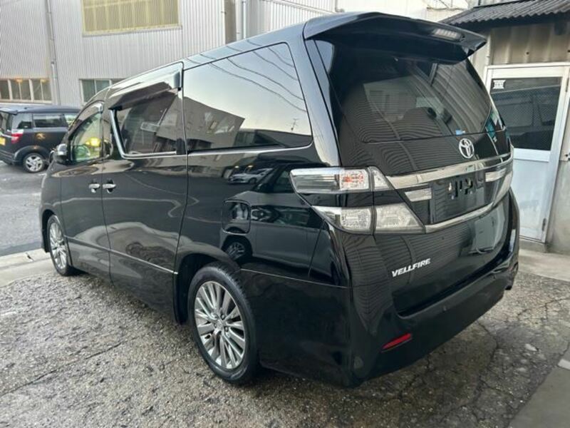 VELLFIRE