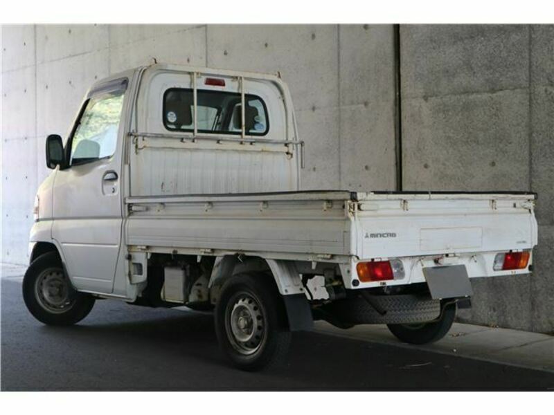 MINICAB TRUCK