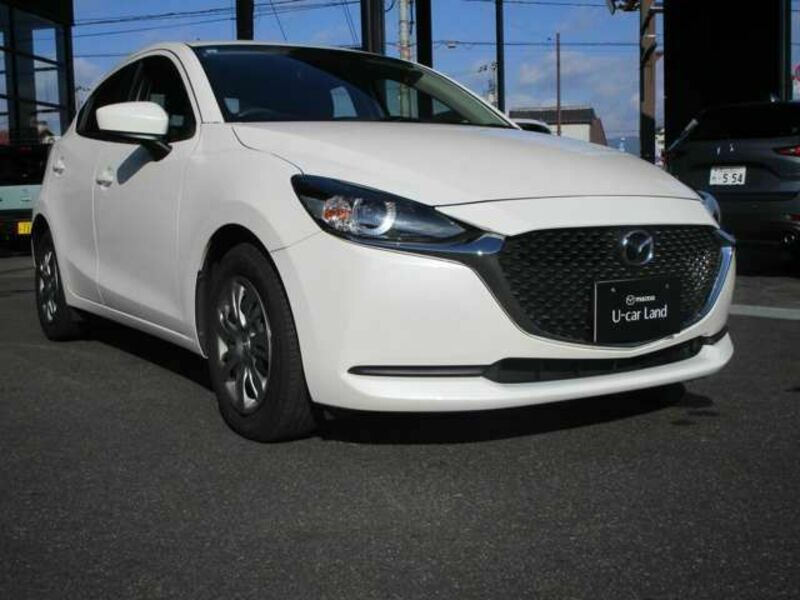 MAZDA2