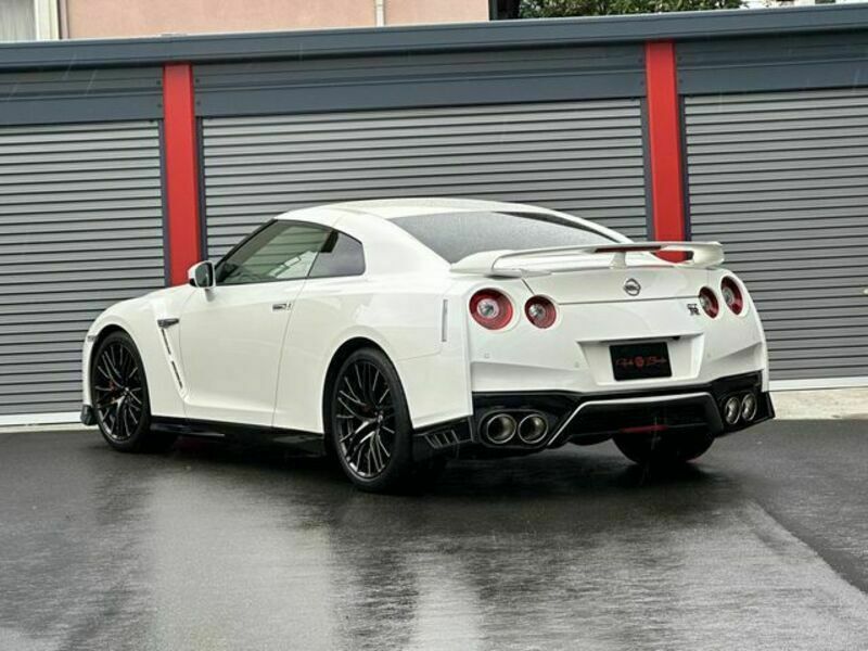 GT-R