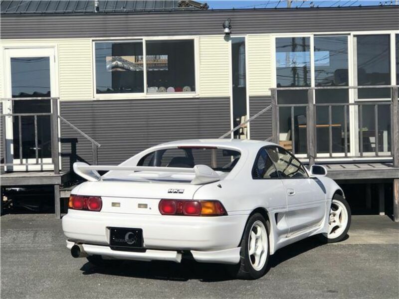 MR2