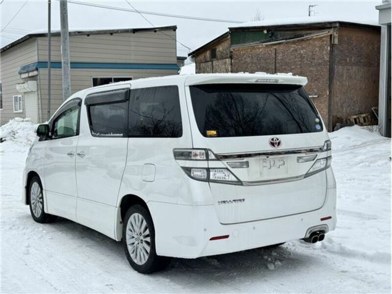 VELLFIRE