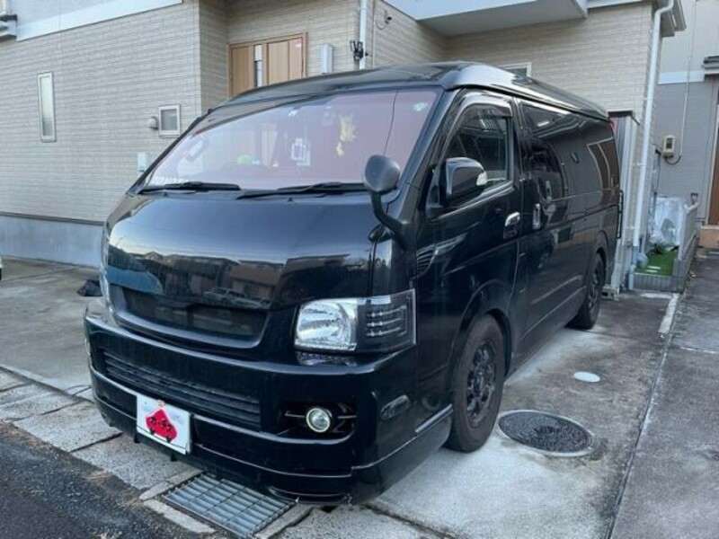 TOYOTA HIACE WAGON